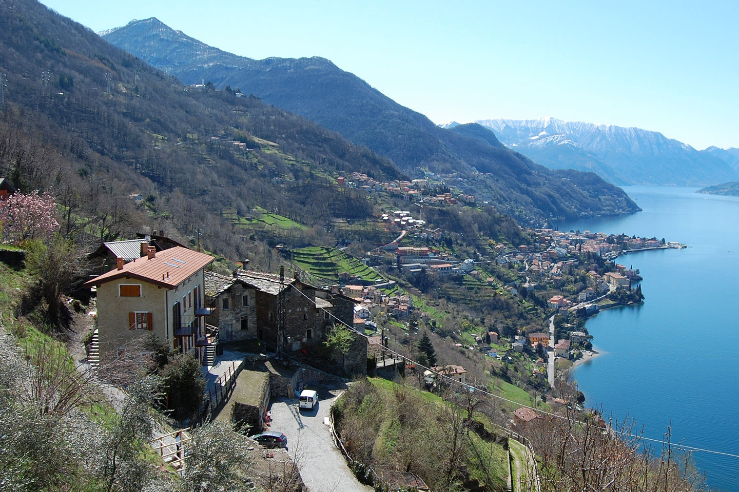 borgoverginate_il-borgo_home il borgo